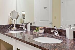 Comfortable Old Town Alexandria Patio Near DCA