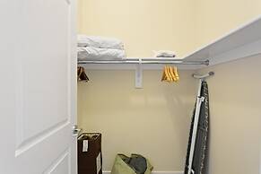 Comfortable Old Town Alexandria Patio Near DCA