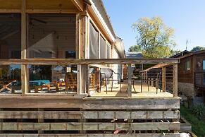 12 M to Naval Acadmey Waterfront Calming Paradise