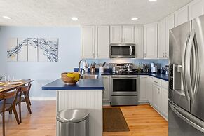 12 M to Naval Acadmey Waterfront Calming Paradise