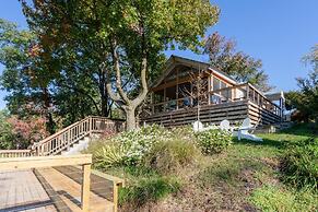 12 M to Naval Acadmey Waterfront Calming Paradise