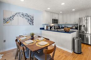 12 M to Naval Acadmey Waterfront Calming Paradise