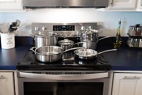 12 M to Naval Acadmey Waterfront Calming Paradise