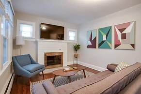 Pet Friendly 3BR Arlington Close to Metro Fast Wifi