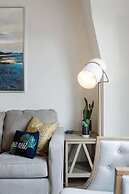 Close to DCA OLD Town With Rooftop Access