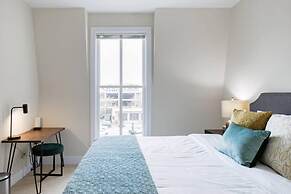 Close to DCA OLD Town With Rooftop Access