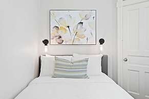 2BR Walking Score 98 King St Old Town Wifi