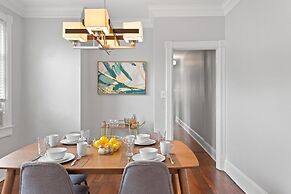 2BR Walking Score 98 King St Old Town Wifi