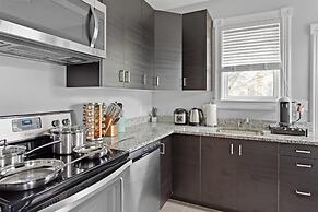 2BR Walking Score 98 King St Old Town Wifi