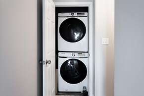 Waterfront 4BR 1st Floor Master Family Ready Bwi