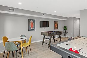 Waterfront 4BR 1st Floor Master Family Ready Bwi