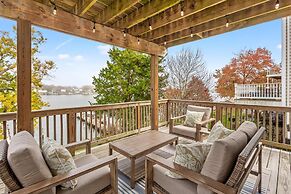 Waterfront 4BR 1st Floor Master Family Ready Bwi