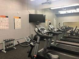 OLD Town Close to DCA King BED Walkscore 91