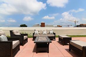 OLD Town Close to DCA King BED Walkscore 91