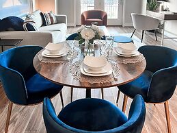 OLD Town Close to DCA King BED Walkscore 91