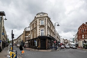 Crystal Palace Residence I