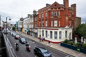 Crystal Palace Residence I