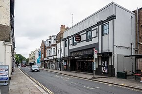 Crystal Palace Residence I