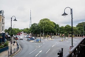 Crystal Palace Residence I