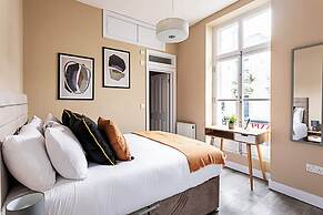 Crystal Palace Residence I