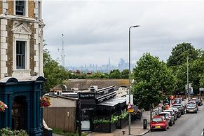 Crystal Palace Residence I