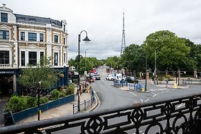Crystal Palace Residence I