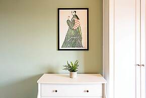 Crystal Palace Residence I