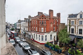 Crystal Palace Residence II