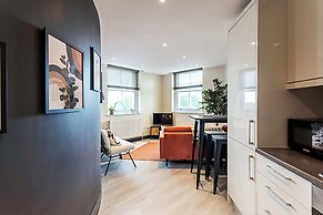 Crystal Palace Residence II