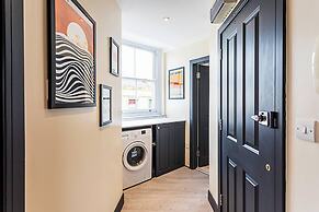 Crystal Palace Residence II