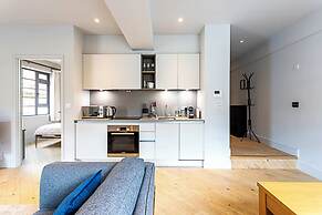 Modern Brentford Flat