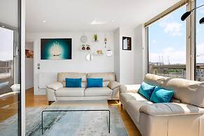 Panoramic London: 3-Bed City Oasis