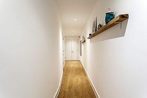 Quiet and Spacious Four Bedroom House