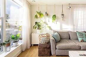 Quiet and Spacious Four Bedroom House