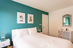 Quiet and Spacious Four Bedroom House