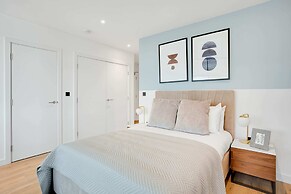 Sleek and Stylish Studio Apartment