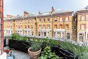 Well-designed Chelsea Flat