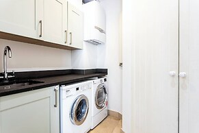 Gorgeous Garden Townhouse