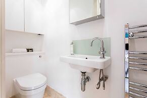 Gorgeous Garden Townhouse