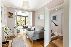 Gorgeous Garden Townhouse