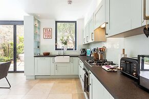 Gorgeous Garden Townhouse