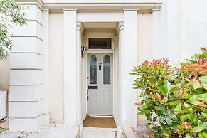 Gorgeous Garden Townhouse