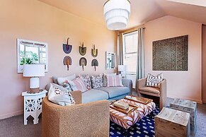 Stylish & Cosy Apartment