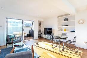 Three Bedroom Kensington Flat