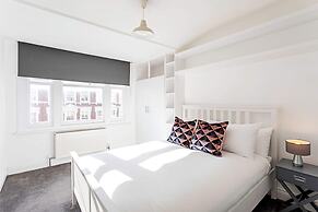 Three Bedroom Kensington Flat