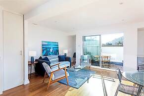 Three Bedroom Kensington Flat