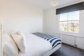 Three Bedroom Kensington Flat