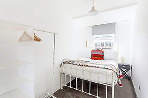 Three Bedroom Kensington Flat