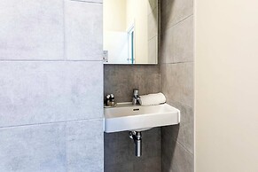 Cosy North Kensington Flat