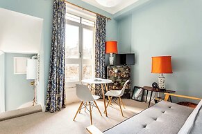 Cosy North Kensington Flat